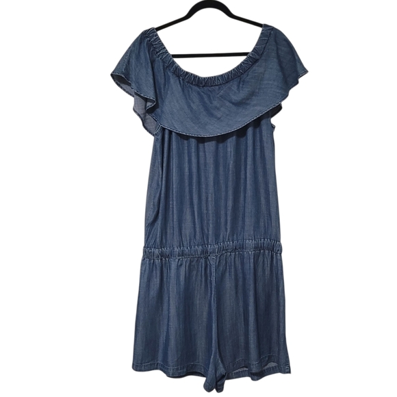 New York & Company Chambray Off-the- Shoulder Ruffle Romper, XL, Pre-owned - Picture 3 of 9